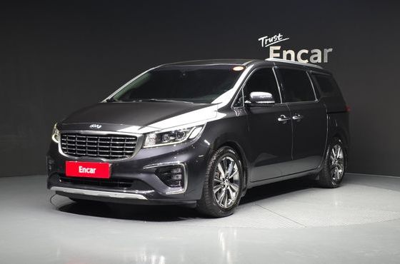 Kia Carnival 9-Seater Prstige — пробег 113 509 км — фото 1 из 5