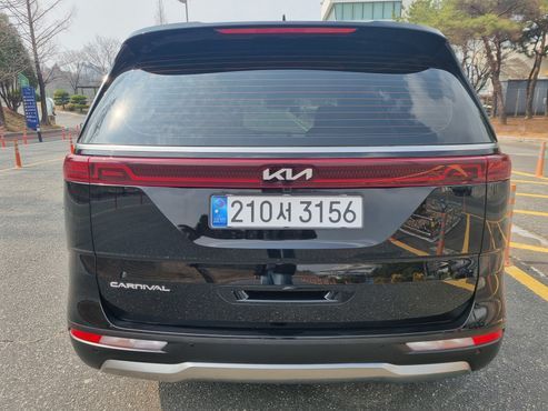 Kia Carnival Diesel 9-Seater Signature — пробег 39 100 км — фото 5 из 5