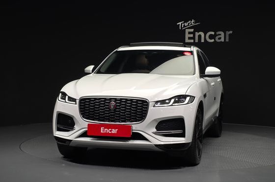 Jaguar F-PACE P 250 SE — пробег 57 913 км — фото 3 из 5