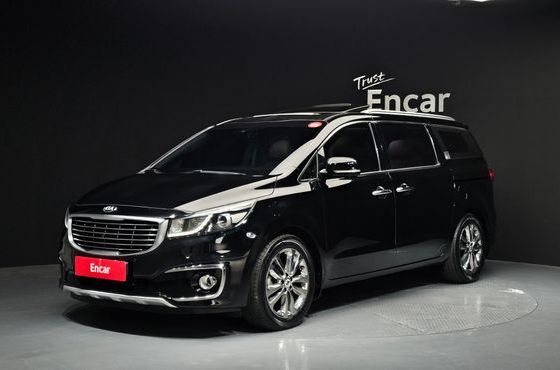 Kia Carnival 7-seater Limousine VIP — пробег 120 630 км — фото 1 из 5