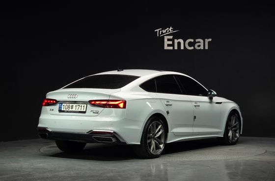 Audi A5 40 TDI Quattro Premium Sportback — пробег 57 614 км — фото 2 из 5