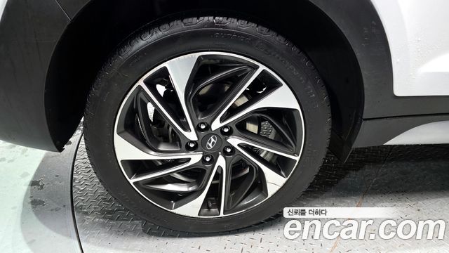 Hyundai Tucson из Кореи Encar