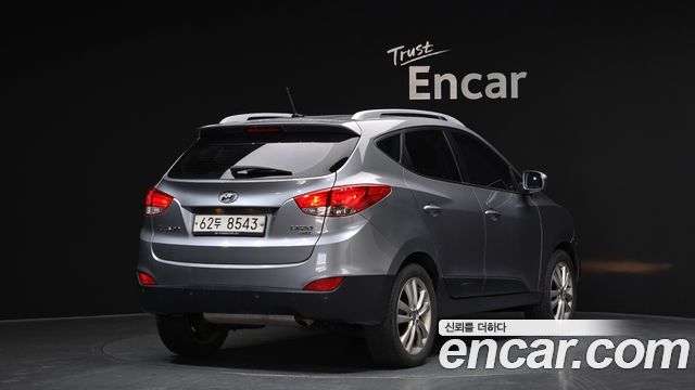 Hyundai Tucson Diesel 2WD LX20 Smart-Pack — пробег 173 721 км — фото 2 из 5