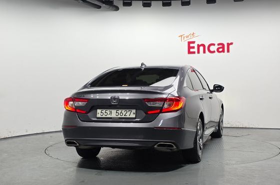 Honda Accord 1.5 Turbo — пробег 63 096 км — фото 4 из 5