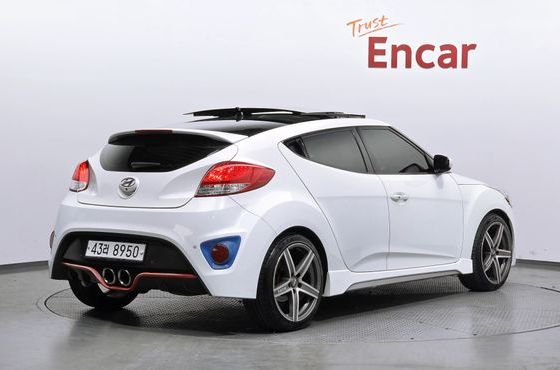 Hyundai Veloster T-GDi Extreme — пробег 207 885 км — фото 2 из 5