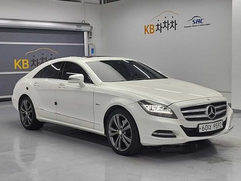 Mercedes-Benz CLS-Class CLS350 BlueEFFICIENCY — пробег 94 645 км — фото 4 из 5