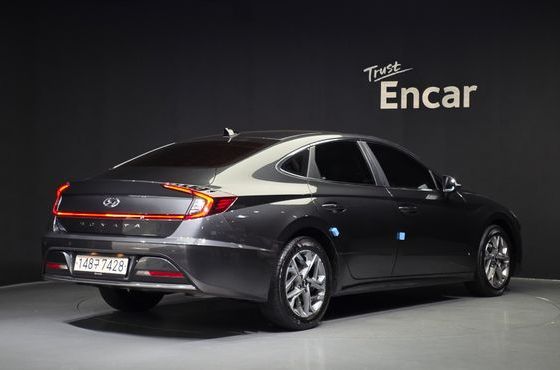Hyundai Sonata 2.0 Premium — пробег 81 687 км — фото 2 из 5