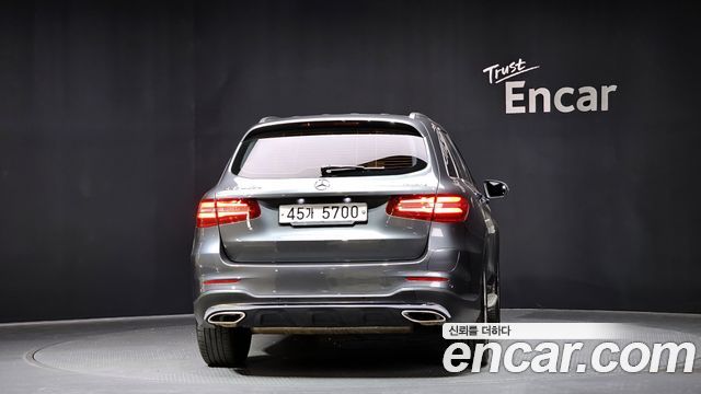 Mercedes-Benz GLC-Class GLC350e 4MATIC AMG Line — пробег 108 347 км — фото 4 из 5