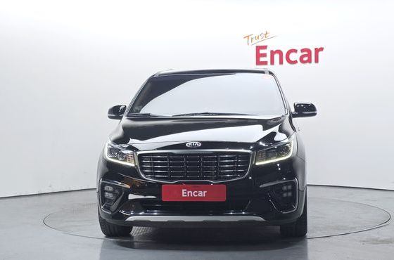 Kia Carnival 9-Seater Luxury — пробег 95 466 км — фото 3 из 5