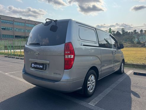 Hyundai Starex 5-Seater VAN Smart — пробег 133 546 км — фото 2 из 5
