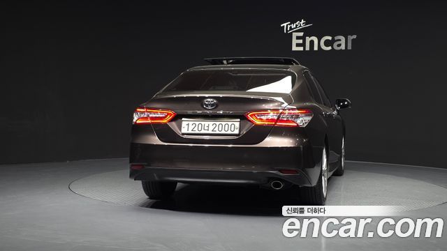 Toyota Camry из Кореи Encar