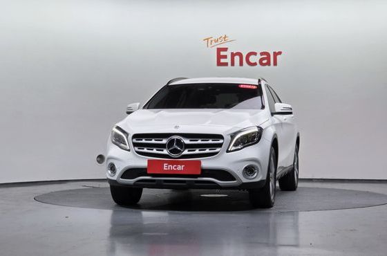 Mercedes-Benz GLA-Class GLA220 — пробег 42 999 км — фото 3 из 5