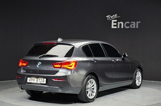 BMW 1-Series 118d JOY 5DOOR — пробег 92 139 км — фото 2 из 5