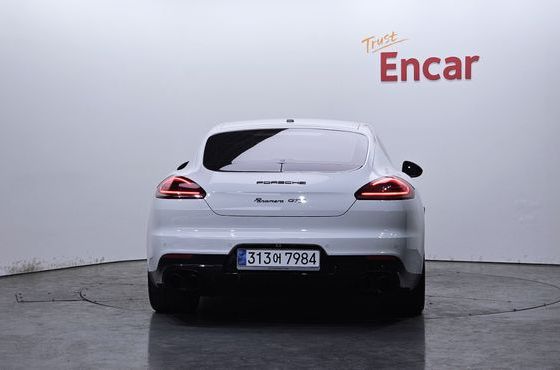 Porsche Panamera 4.8 GTS 970 — пробег 100 524 км — фото 4 из 5