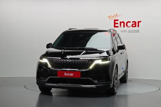 Kia Carnival 9-Seater Signature — пробег 40 924 км — фото 3 из 5