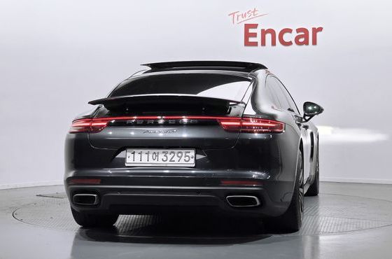 Porsche Panamera 3.0 AWD — пробег 48 295 км — фото 4 из 5