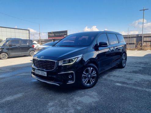 Kia Carnival 9-Seater Prstige — пробег 135 247 км — фото 1 из 5