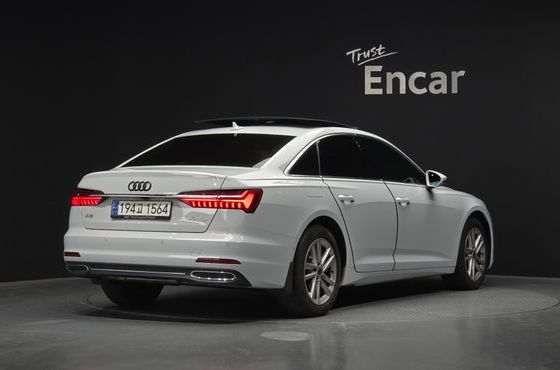 Audi A6 40 TDI — пробег 23 460 км — фото 2 из 5