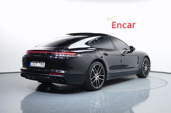 Porsche Panamera 2.9 AWD Platinum Edition — пробег 63 204 км — фото 2 из 5