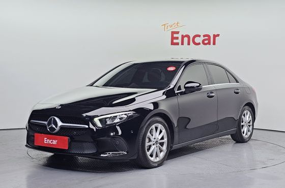 Mercedes-Benz A-Class A220 Sedan — пробег 67 293 км — фото 1 из 5