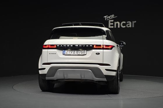 Land Rover Range Rover Evoque P250 SE — пробег 48 546 км — фото 4 из 5