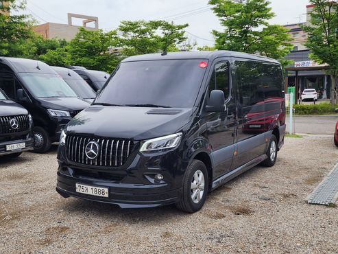 Mercedes-Benz Sprinter 3.0 Diesel W907 — пробег 83 567 км — фото 1 из 5