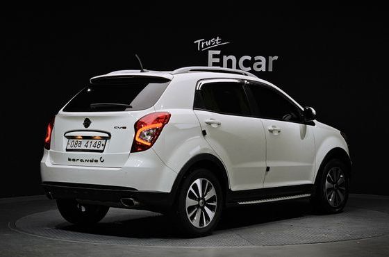 Ssangyong KORANDO 2.0 CVT 2WD Deluxe — пробег 124 922 км — фото 2 из 5