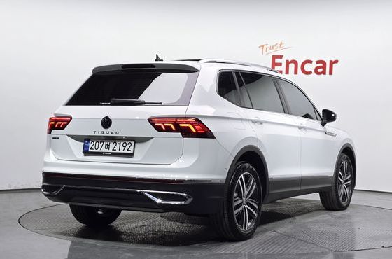 Volkswagen Tiguan 2.0 TSI Prestige — пробег 33 542 км — фото 2 из 5