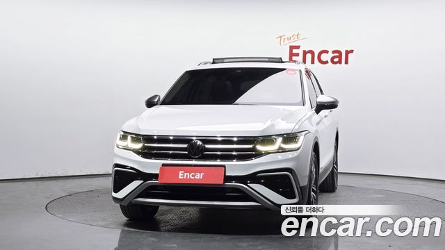 Volkswagen Tiguan 2.0 TSI Prestige — пробег 33 542 км — фото 3 из 5