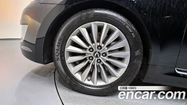 Hyundai Equus из Кореи Encar