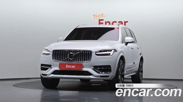 Volvo XC90 T8 Ultimate Bright Hybrid — пробег 45 303 км — фото 3 из 5