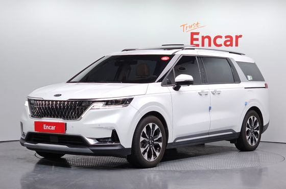 Kia Carnival Gasoline 7-Seater Signature — пробег 76 353 км — фото 1 из 5