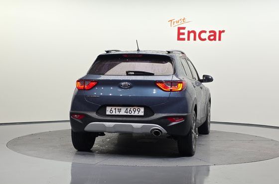 Kia Stonic Diesel 1.6 Trendy — пробег 78 295 км — фото 4 из 5