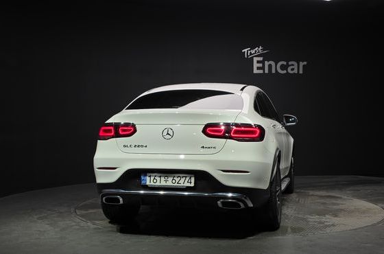 Mercedes-Benz GLC-Class GLC220 d 4MATIC Coupe — пробег 64 475 км — фото 4 из 5