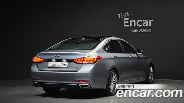 Hyundai Genesis из Кореи Encar