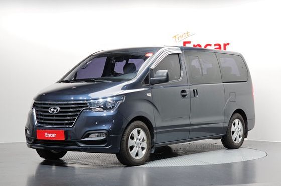 Hyundai Starex Wagon 11-Seater Smart — пробег 76 150 км — фото 1 из 5