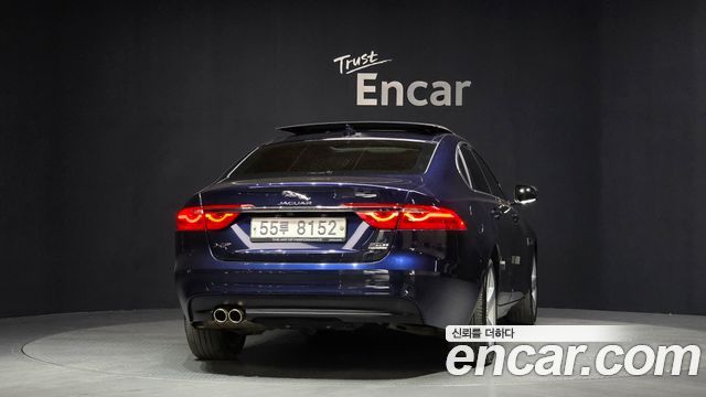 Jaguar XF 20d Prestige AWD — пробег 65 880 км — фото 4 из 5