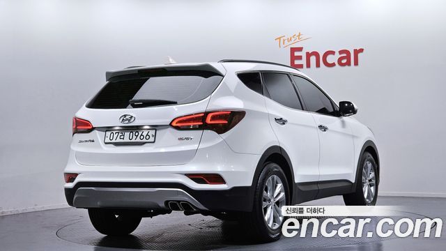Hyundai Santafe из Кореи Encar