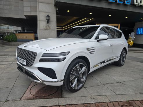 Genesis GV80 2.5T Gasoline AWD — пробег 10 500 км — фото 1 из 5