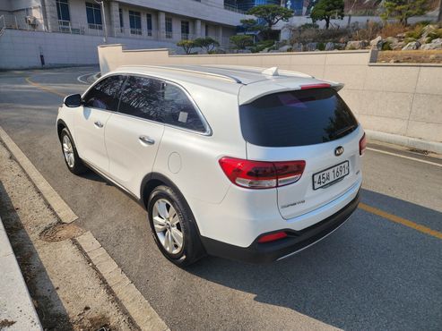 Kia Sorento Diesel 2.0 2WD Prestige — пробег 118 677 км — фото 5 из 5