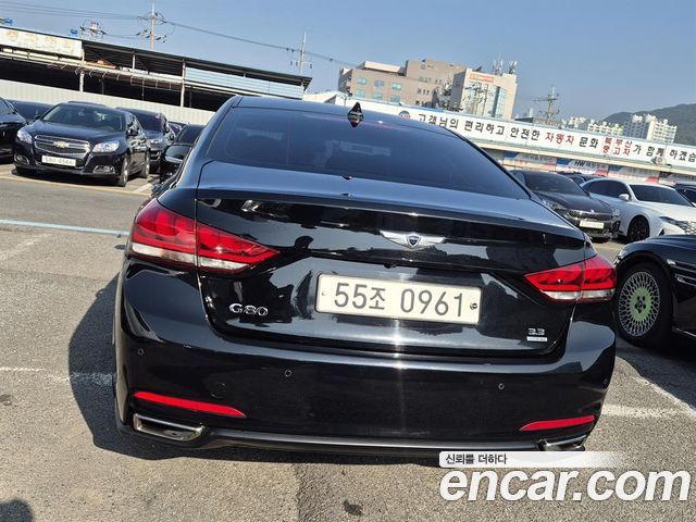 Hyundai Genesis из Кореи Encar