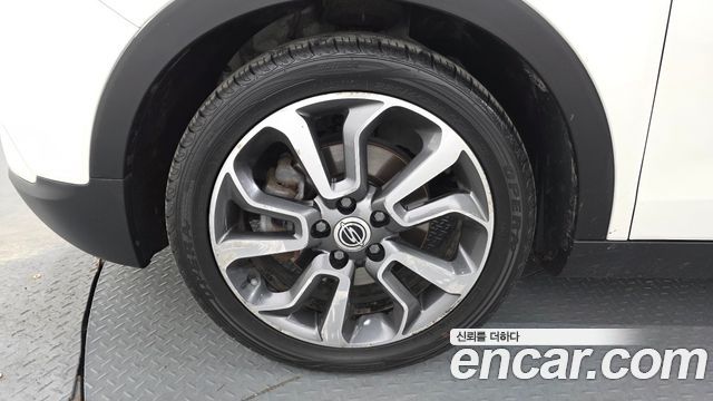 Ssangyong TIBOLI из Кореи Encar