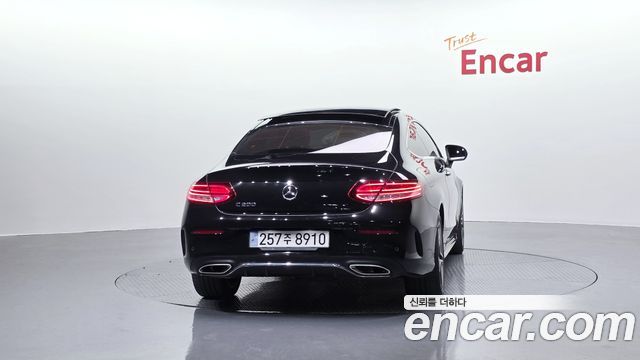 Mercedes-Benz C-Class из Кореи Encar