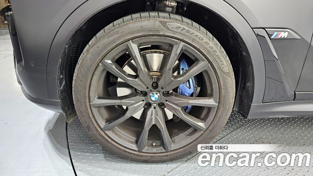 BMW X7 M60i xDrive M sport 6STR — пробег 17 316 км — фото 5 из 5