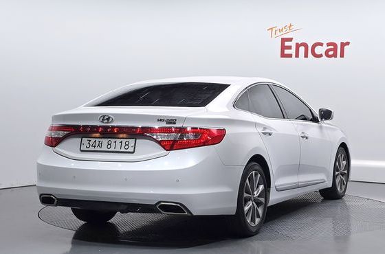 Hyundai Grandeur HG220 Diesel Premium — пробег 124 786 км — фото 2 из 5