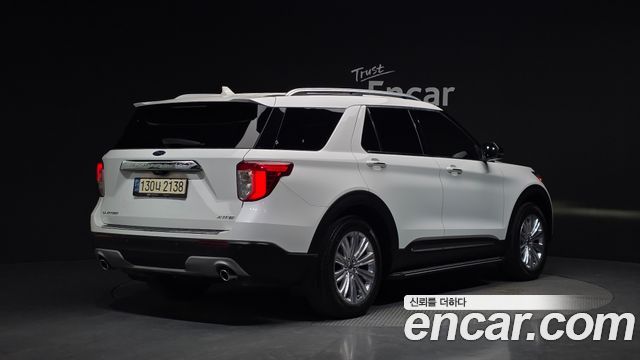 Ford Explorer 2.3 LimIted 4WD — пробег 80 219 км — фото 2 из 5