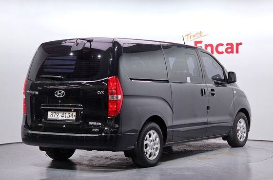 Hyundai Starex 5-Seater VAN CVX Premium — пробег 76 675 км — фото 2 из 5