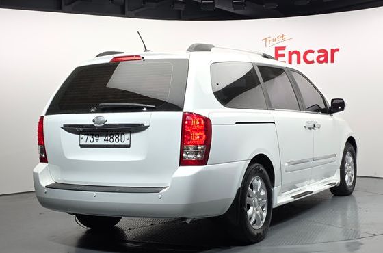 Kia Carnival Grand Carnival GLX Premium — пробег 153 984 км — фото 2 из 5