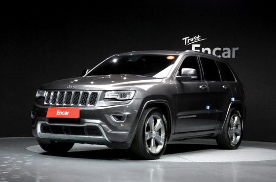 Jeep Cherokee 3.0 Diesel Overland WK2 — пробег 179 204 км — фото 1 из 5