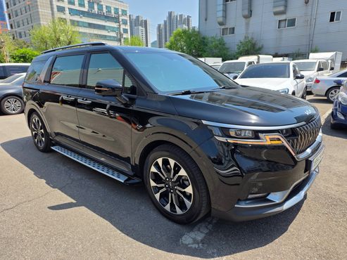 Kia Carnival 9-Seater Signature — пробег 200 000 км — фото 3 из 5